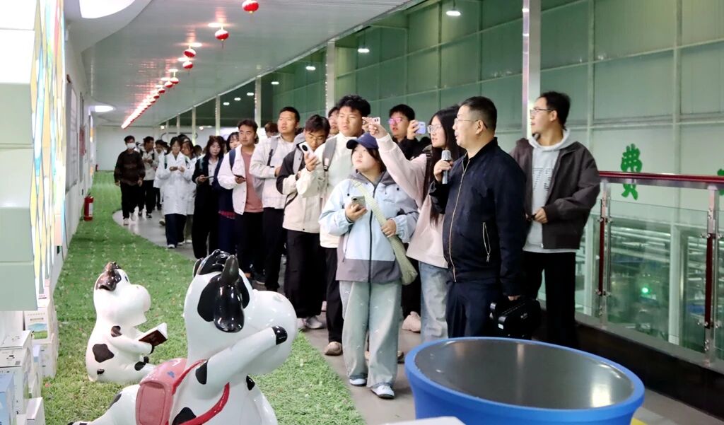 微信图片_2025-09-29_082828_445.jpg