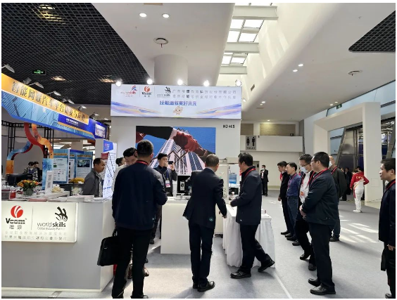 QQ截图20230504101456.png
