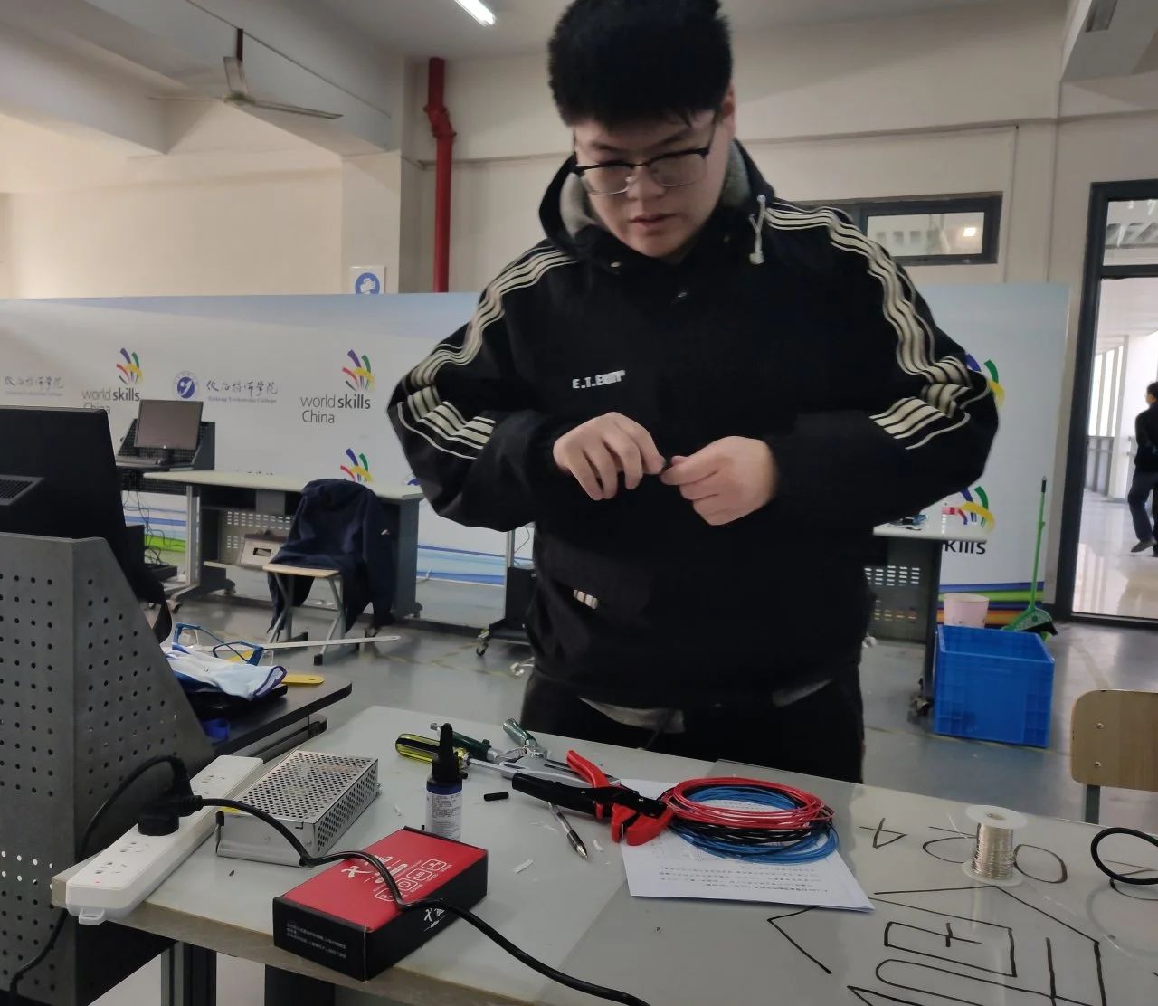 微信图片_20241203172021.jpg